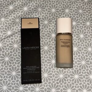 Laura mercier liquid foundation